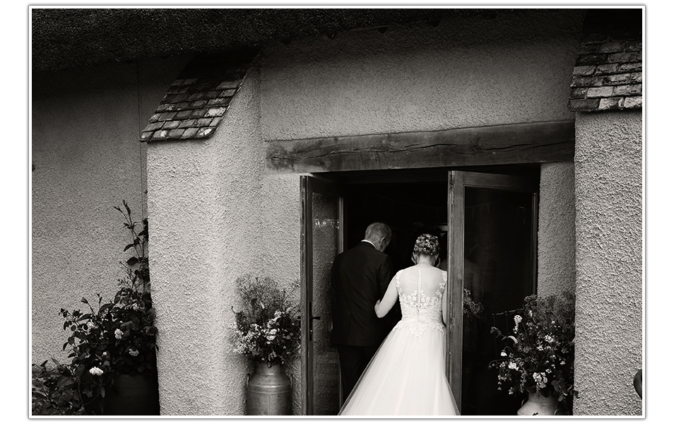 Wedding at The Oak Barn, Hittisleigh